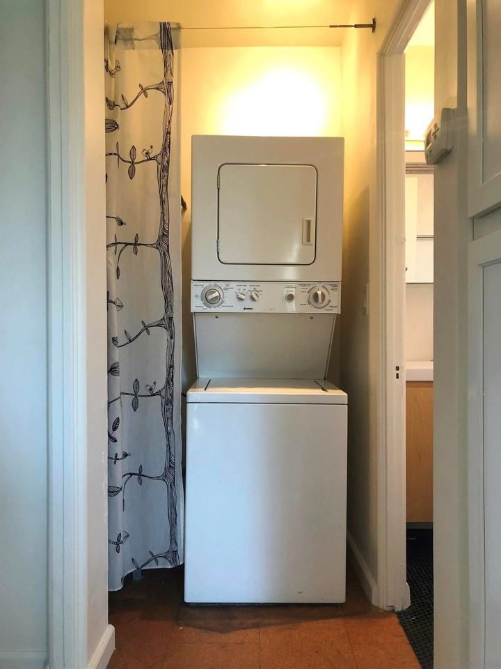 4072 Meade Ave - Photo 6 of 11