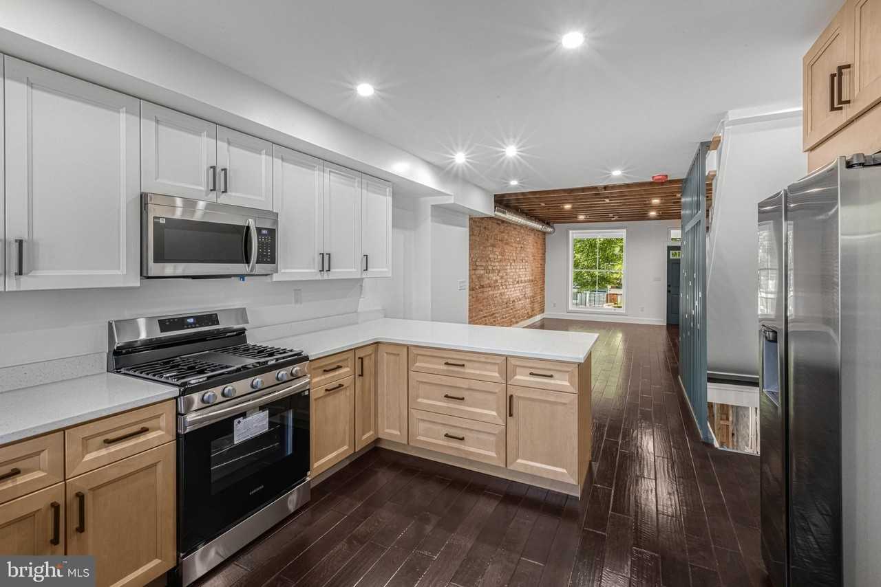 325 W Lorraine Ave - Photo 4 of 31