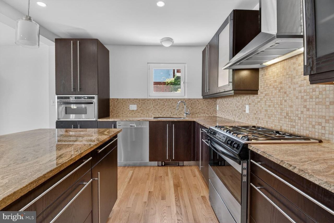 115 Grafton St - Photo 6 of 22