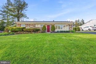 637 School Line Dr - Photo 1 of 1