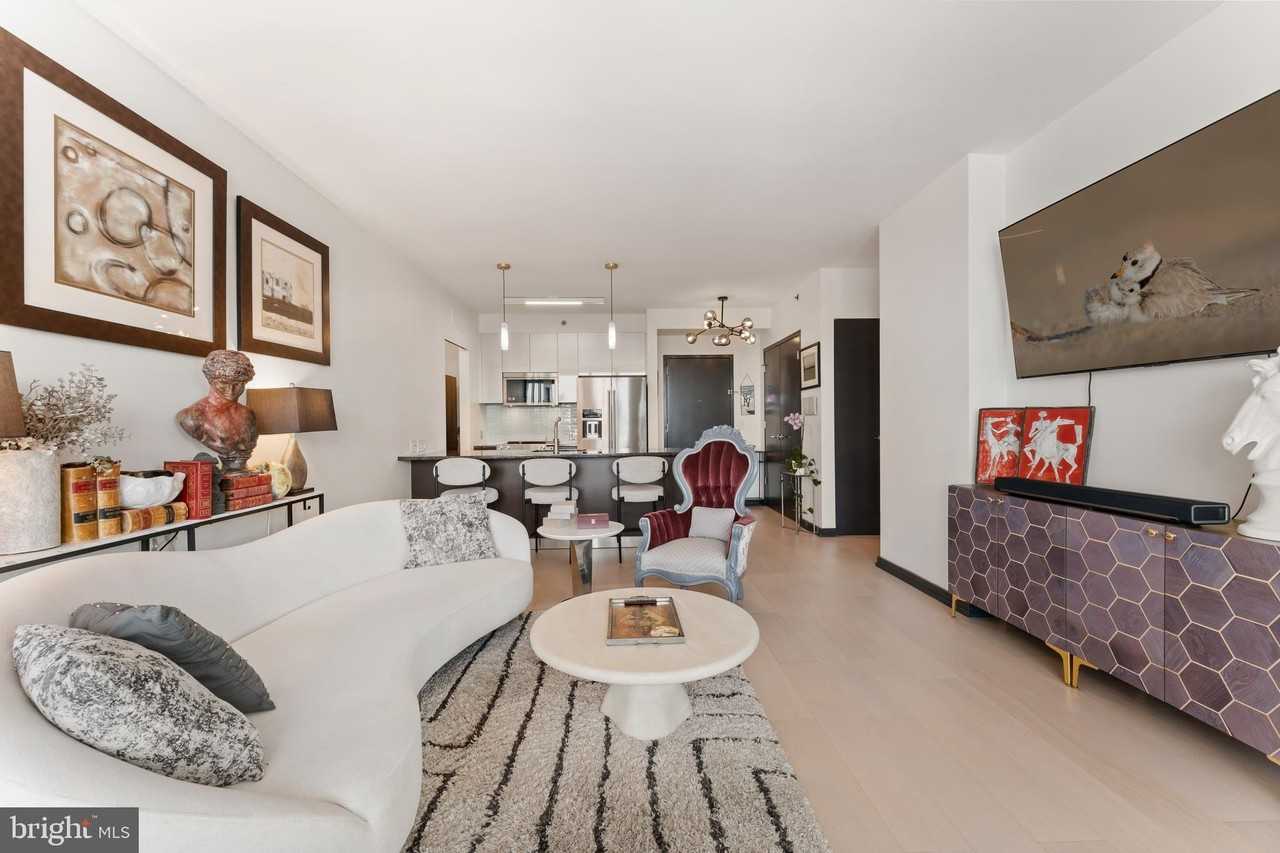 2101 Market St #1505 - Photo 7 of 25