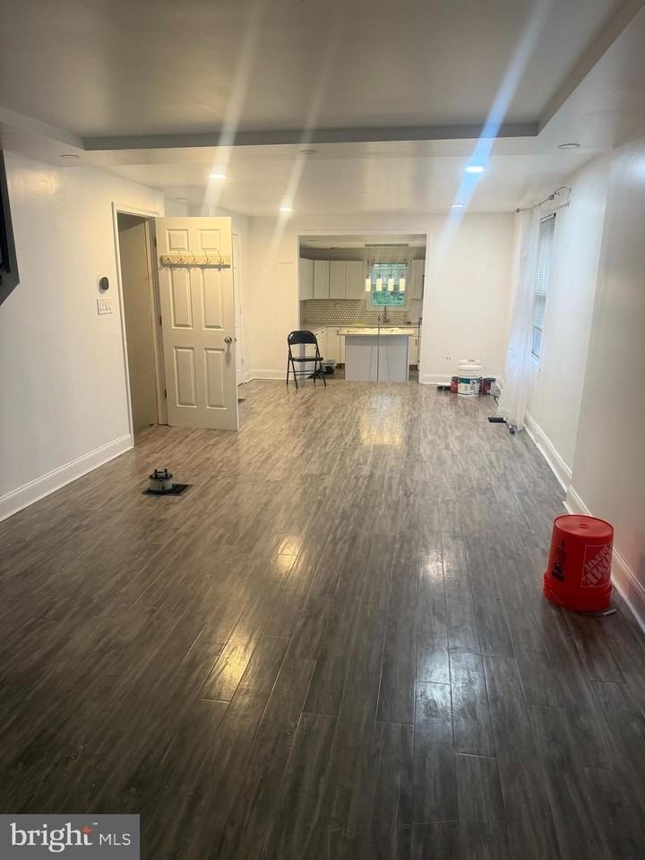 4225 Orchard St - Photo 2 of 19