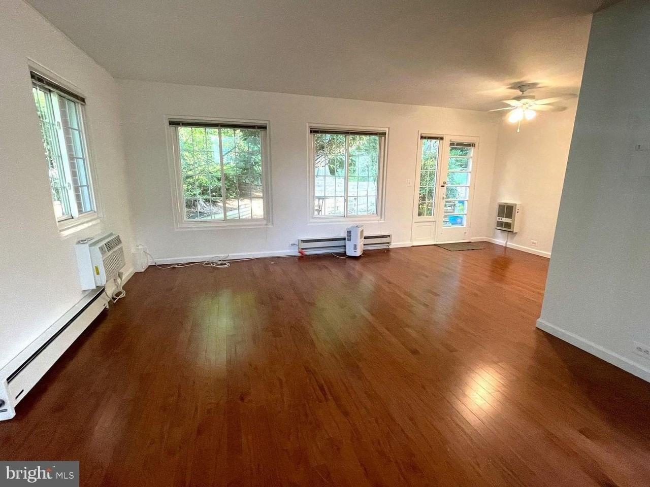1643 Preston Rd - Photo 5 of 18