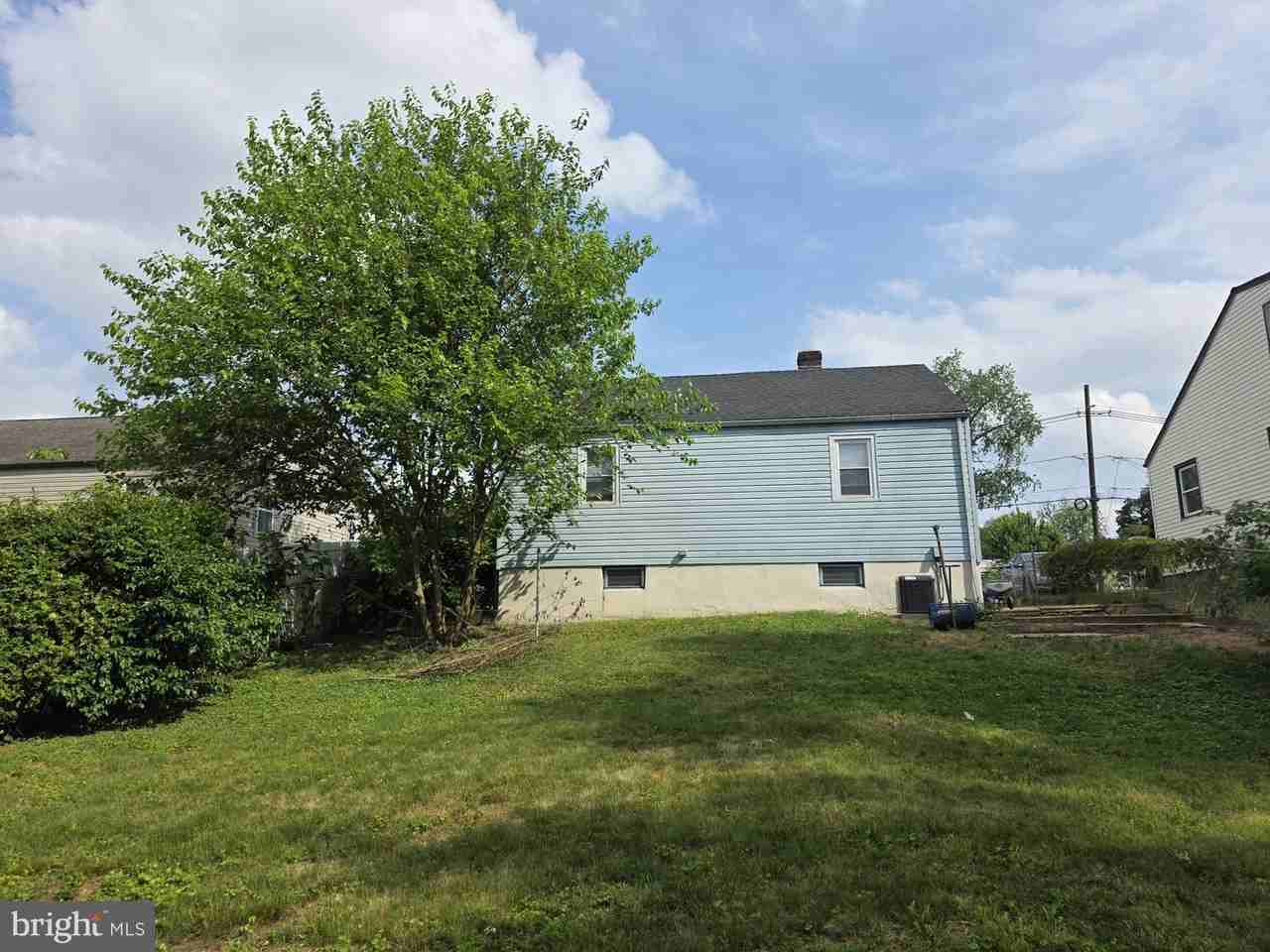 50 Princeton Ave - Photo 3 of 21
