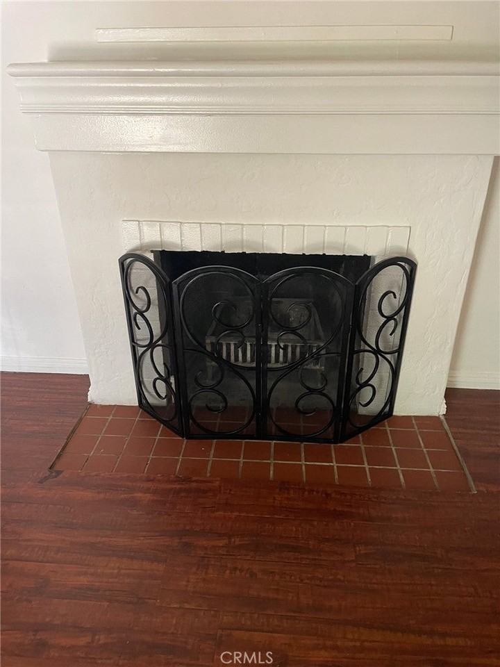 3097 N G St - Photo 2 of 8