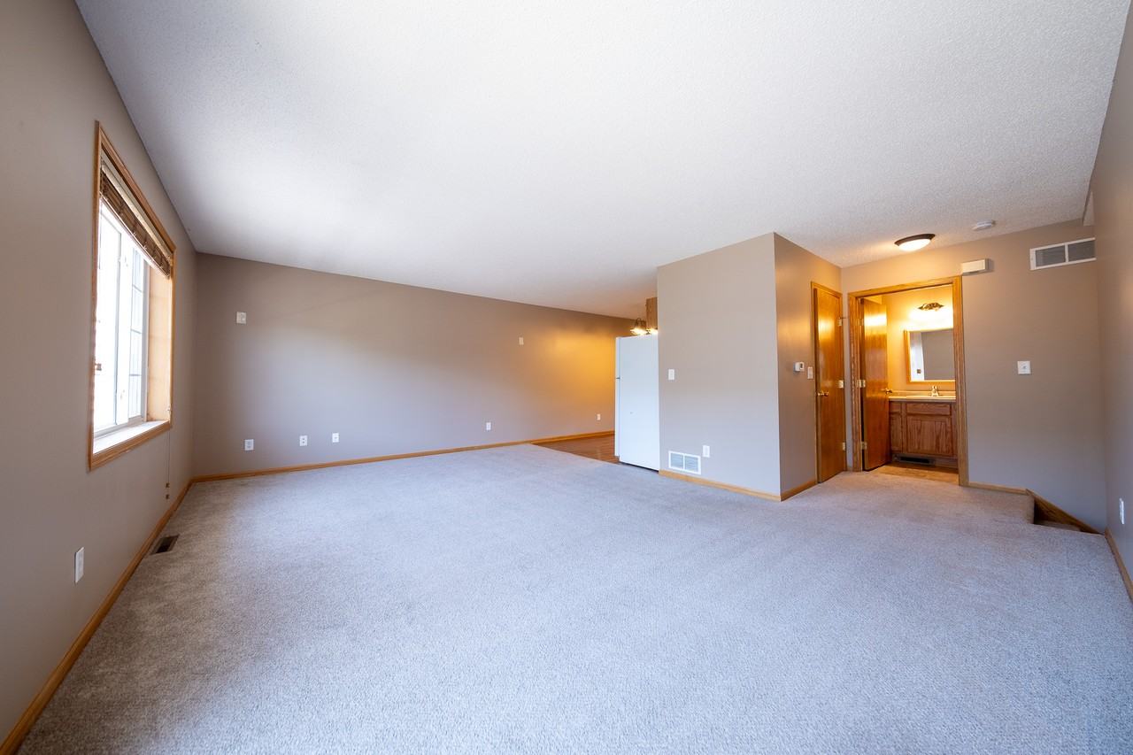 2525 Cobble Hill Ct #D - Photo 4 of 17