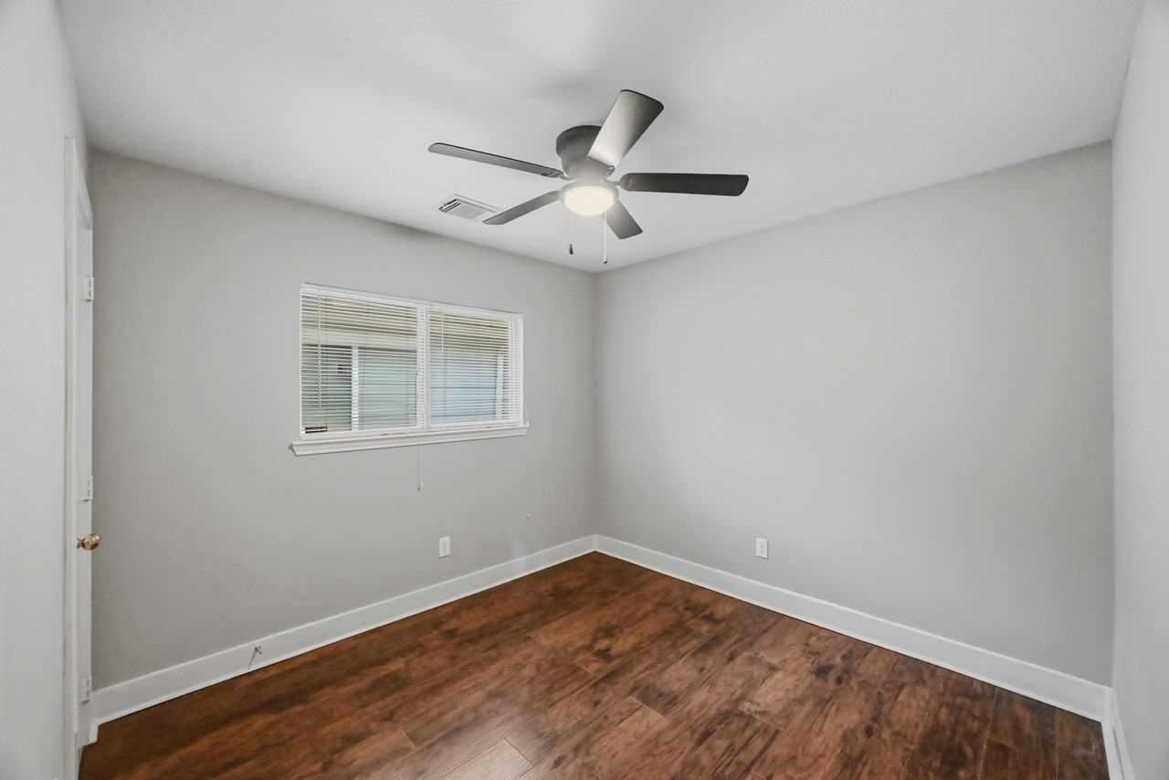 20967 Young Meadows Way #1 - Photo 2 of 34