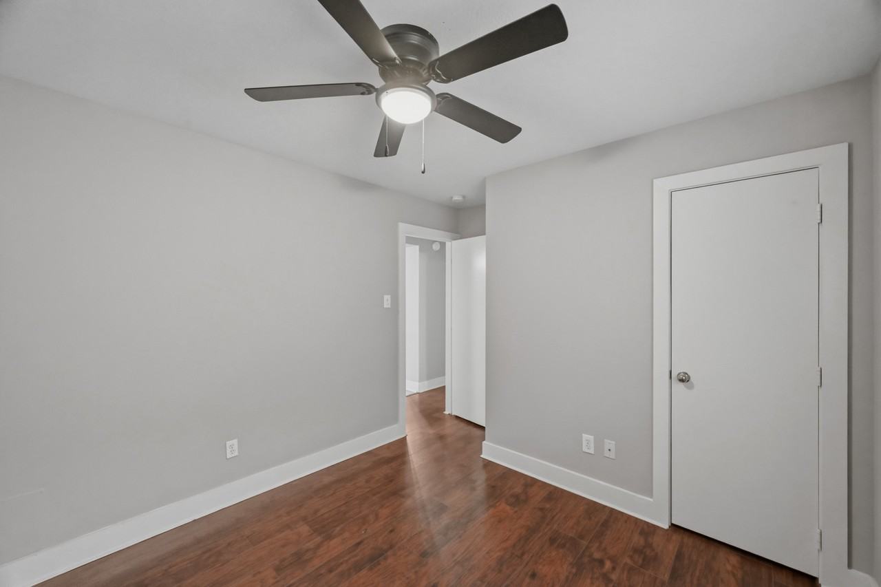 20967 Young Meadows Way #1 - Photo 3 of 34