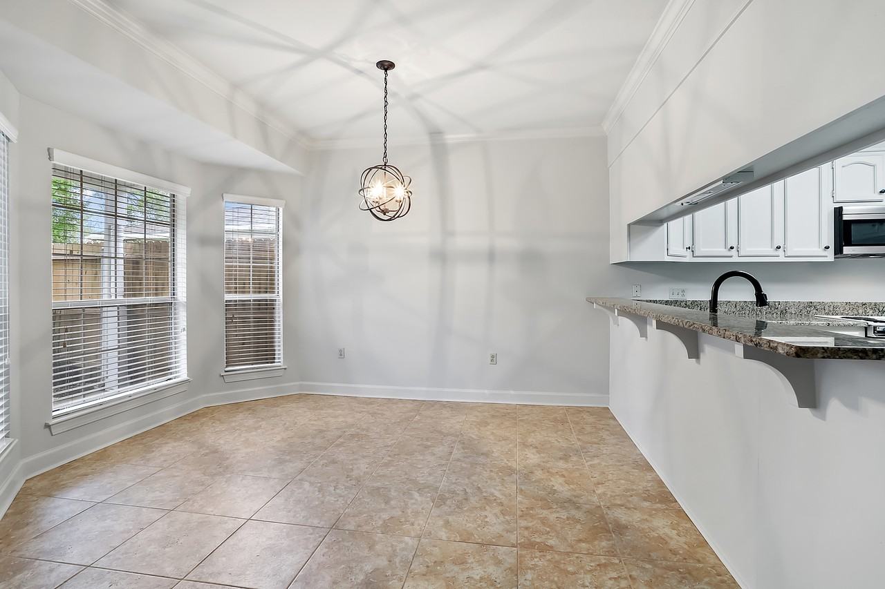 10735 Erin Vale Ave #1 - Photo 5 of 13