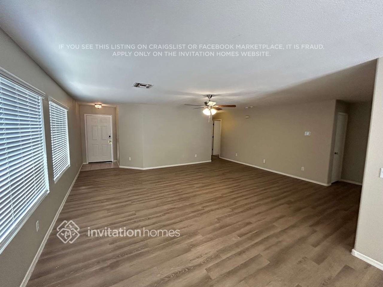 16085 W Adams St - Photo 3 of 17