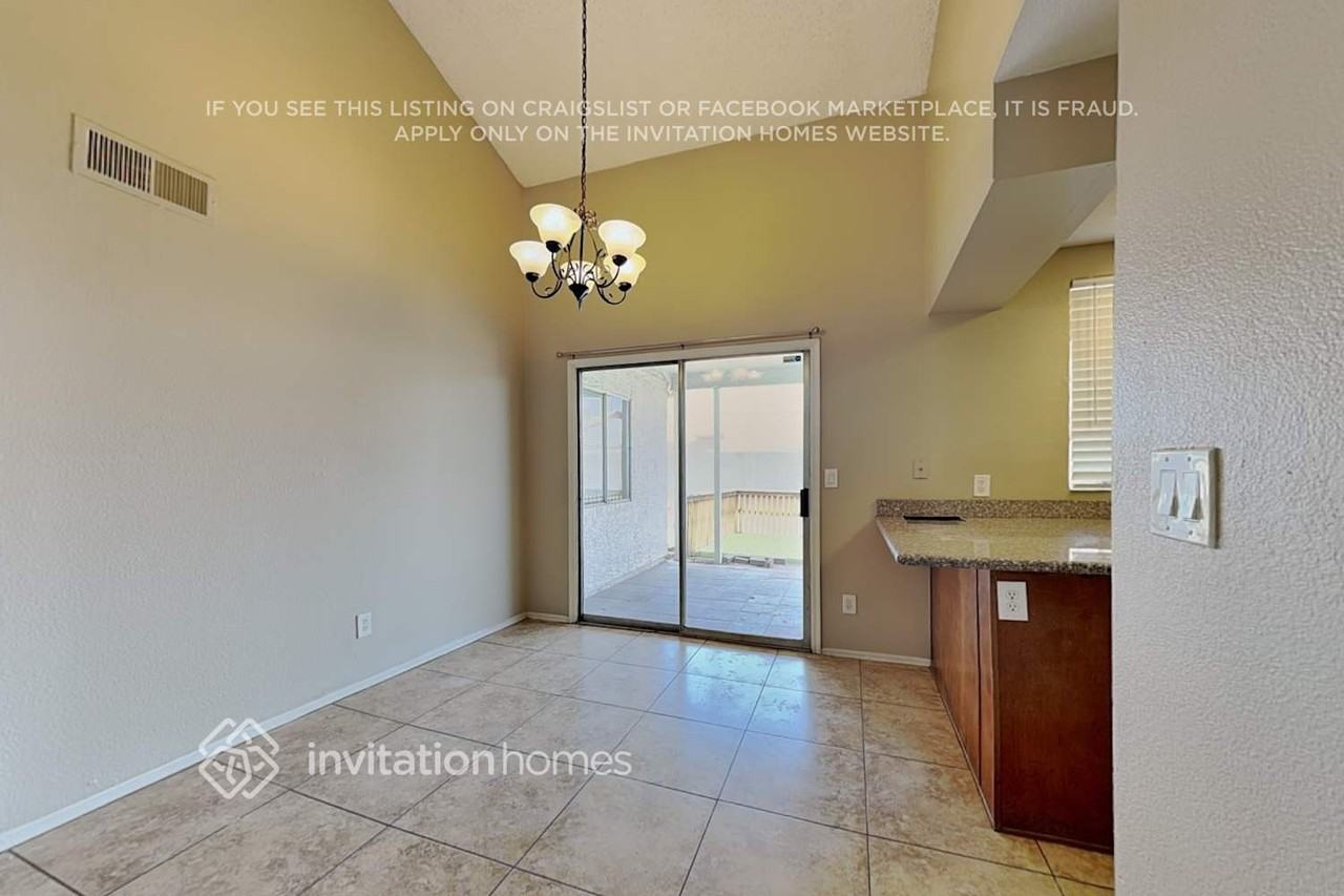 1102 E Utopia Rd - Photo 6 of 18