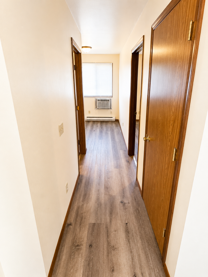 2716 4th AvenueApt 8 #2716-8G12 - Photo 5 of 11