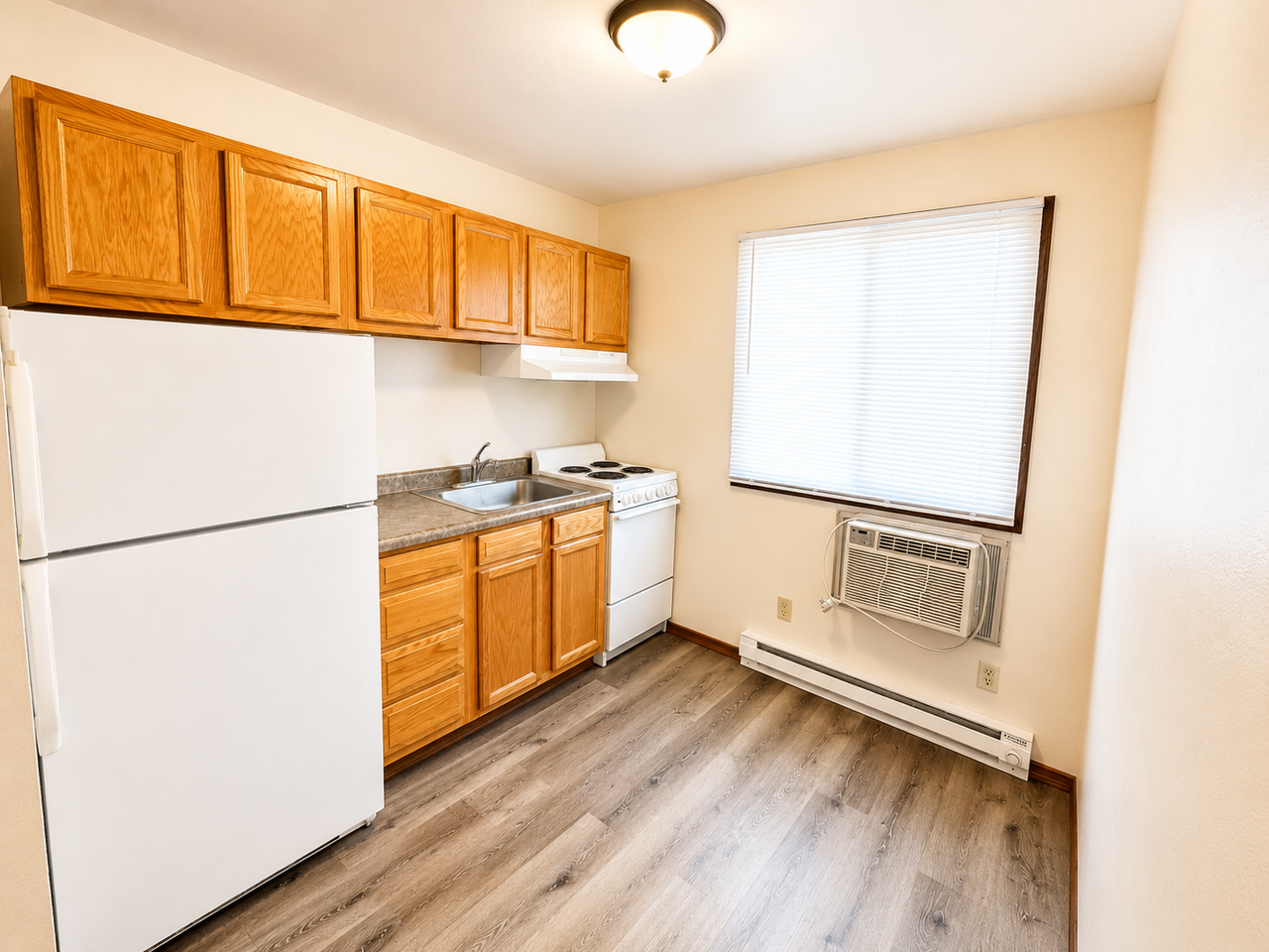 2716 4th AvenueApt 8 #2716-8G12 - Photo 6 of 11
