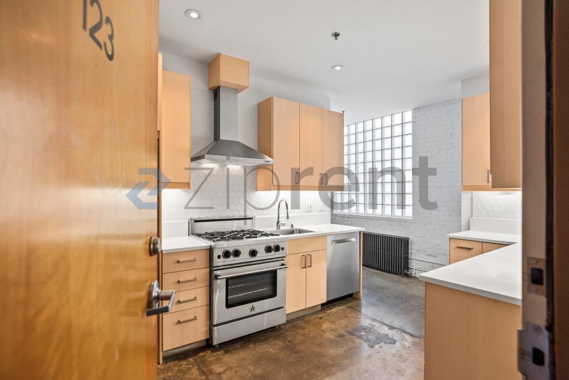 1018 4th Ave #123 - Photo 6 of 27