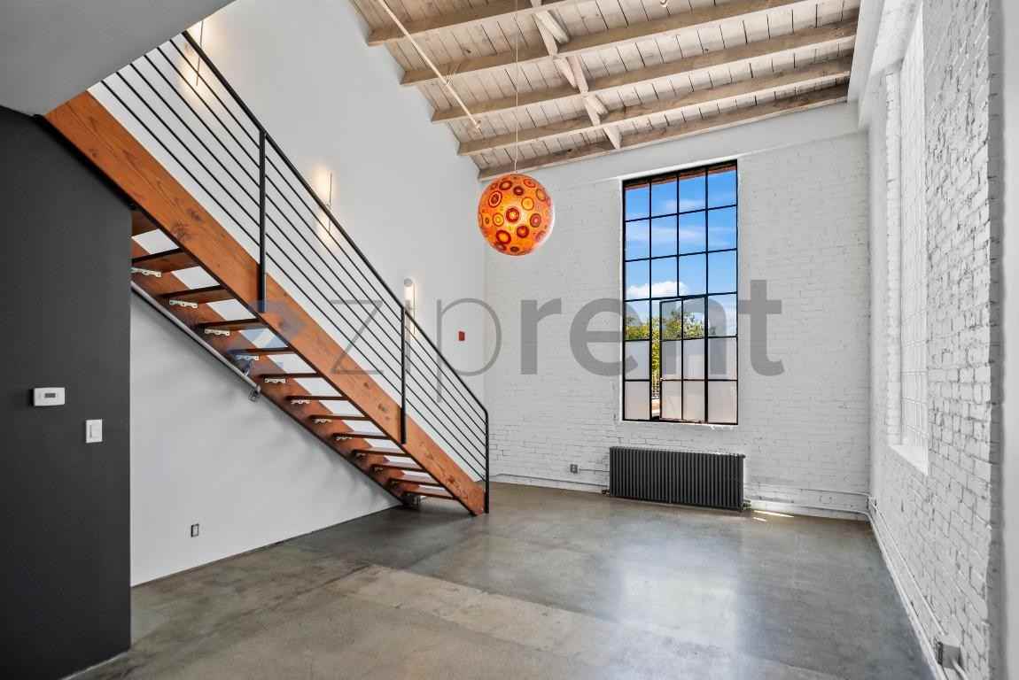 1018 4th Ave #123 - Photo 7 of 27