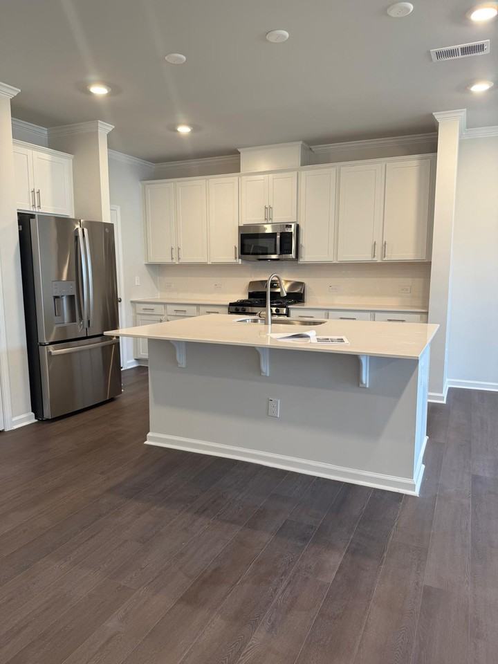 5871 Woodlawn Dr #1 - Photo 6 of 27