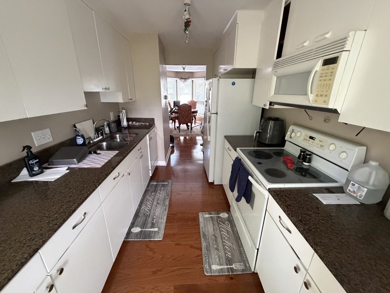 607 Queens Rd #1 - Photo 6 of 13