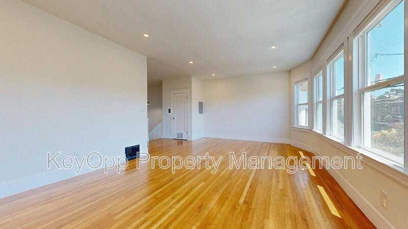 1608 Balboa St - Photo 6 of 29