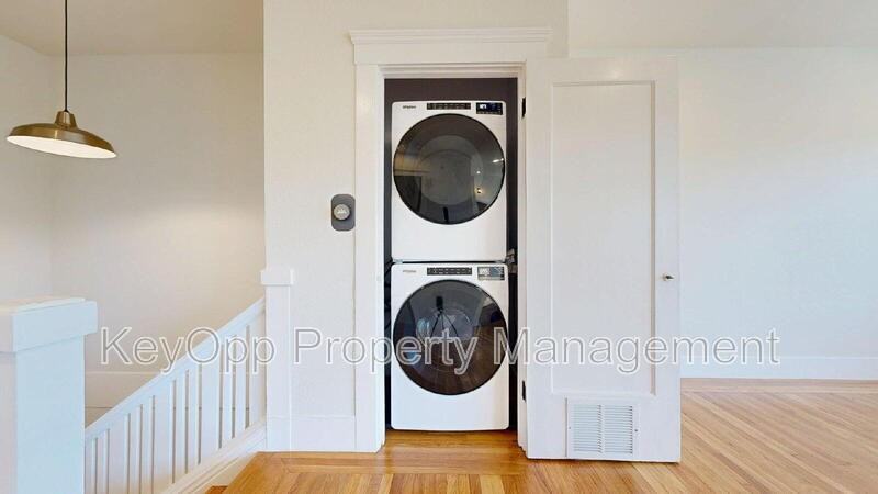 1608 Balboa St - Photo 7 of 29