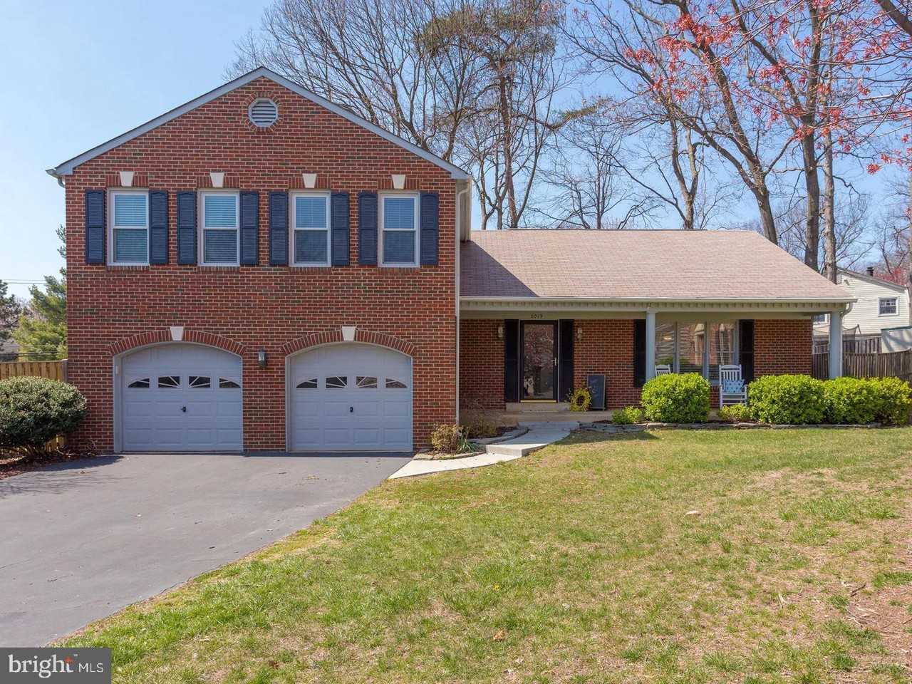8019 Daffodil Ct #1 - Photo 2 of 40