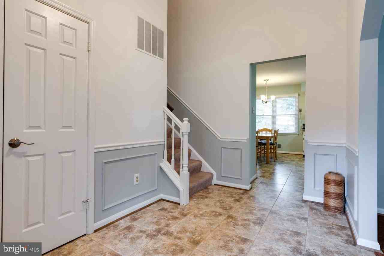 8019 Daffodil Ct #1 - Photo 6 of 40
