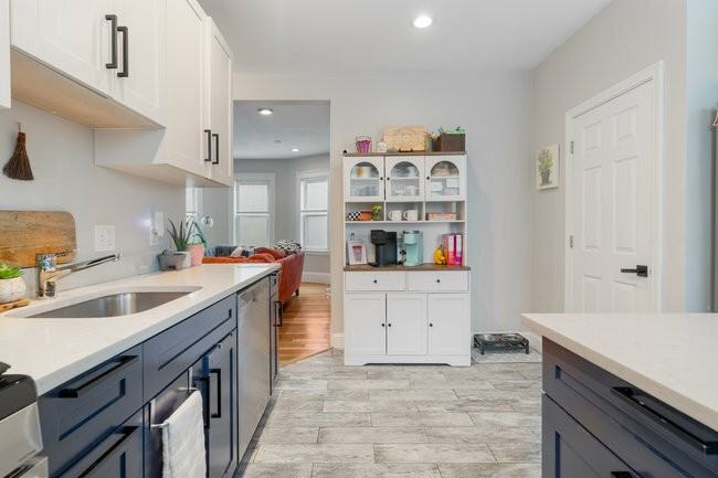 24 Buttonwood St #1 - Photo 7 of 16