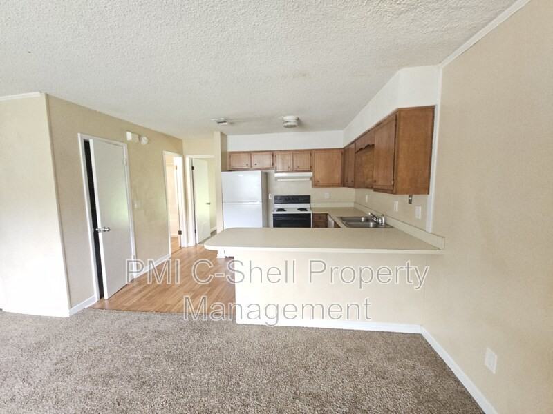 1111 Polk Ave #C - Photo 2 of 16