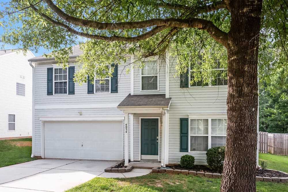 4024 Larkhaven Village Dr - Photo 4 of 17