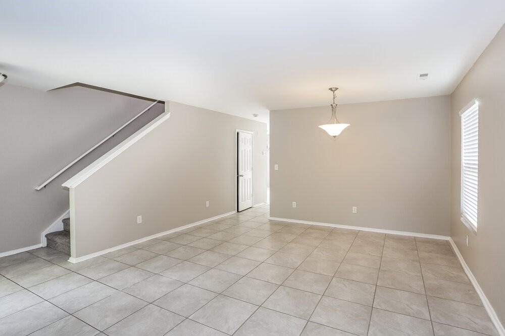 4024 Larkhaven Village Dr - Photo 5 of 17