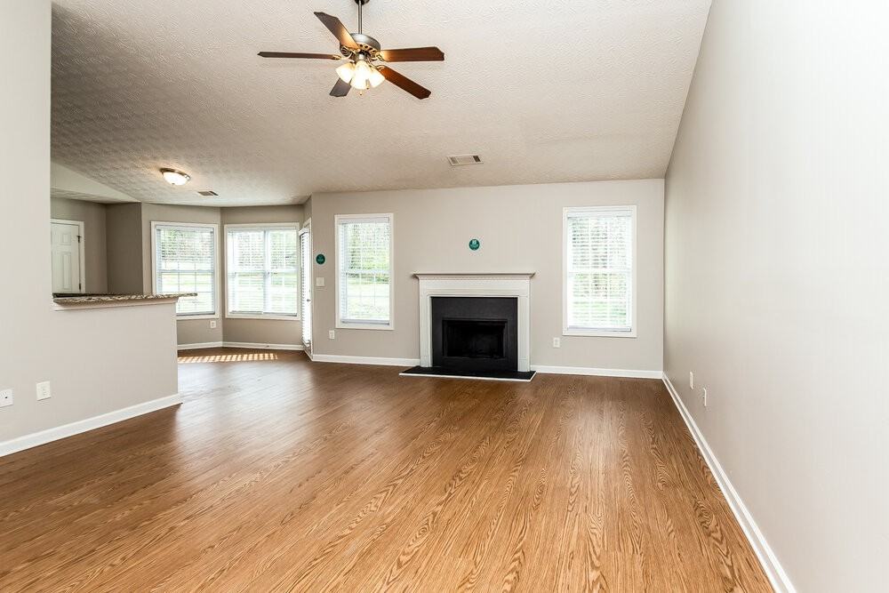 125 Cheyenne Dr - Photo 3 of 16