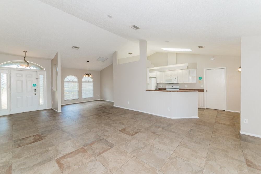 6603 67th St E - Photo 5 of 16