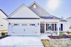 featured image of 400 Chinchilla Dr