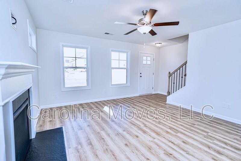 400 Chinchilla Dr - Photo 4 of 24