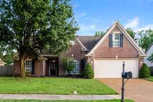 featured image of 11203 Cashmere Wood Dr