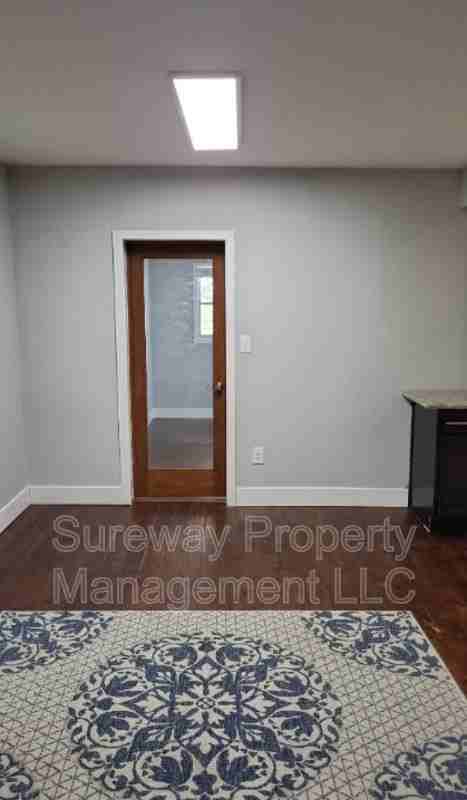 1131 Sterling Ave - Photo 4 of 7