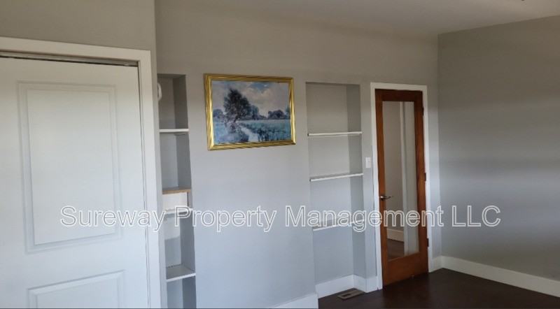 1131 Sterling Ave - Photo 5 of 7