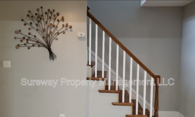1131 Sterling Ave - Photo 6 of 7