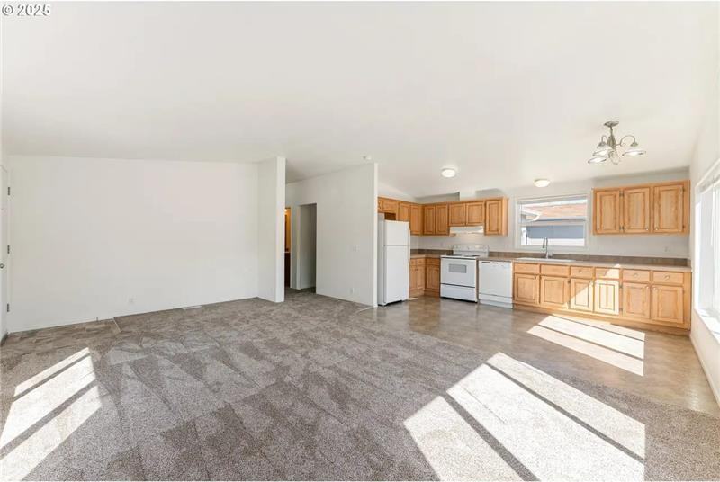 341 Cornerstone Ct Ne - Photo 5 of 20
