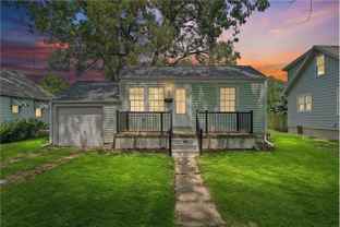 922 W Vine St - Photo 1 of 1