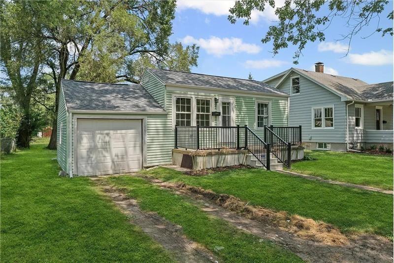 922 W Vine St - Photo 2 of 16