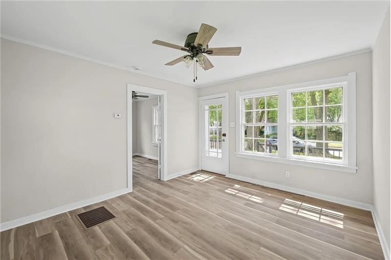 922 W Vine St - Photo 4 of 16
