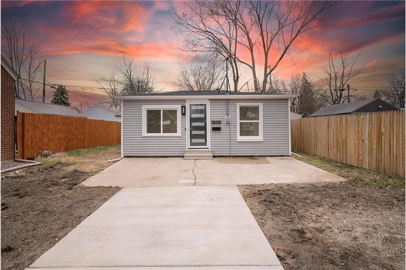 514 Conrad Ave