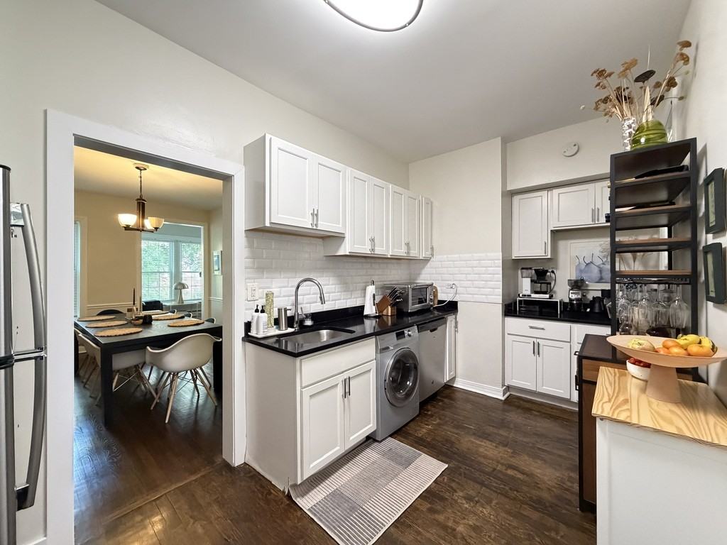 320 S Lee Pkwy #1 - Photo 3 of 21