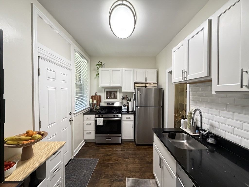 320 S Lee Pkwy #1 - Photo 4 of 21
