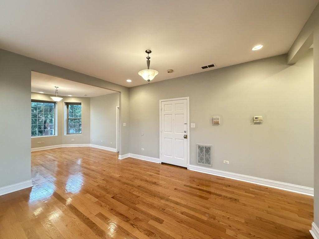 2537 N Kildare Ave #2 - Photo 7 of 21