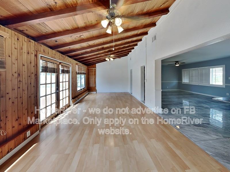 2105 Gold Ave - Photo 5 of 24