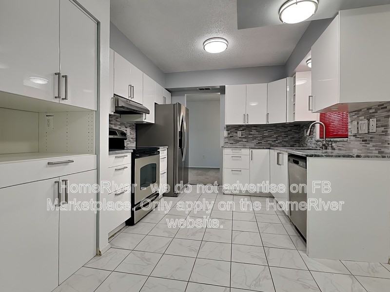 4657 Robin Ave - Photo 2 of 23