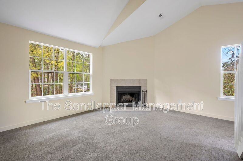 7955 Timbercreek Ln #H - Photo 6 of 18
