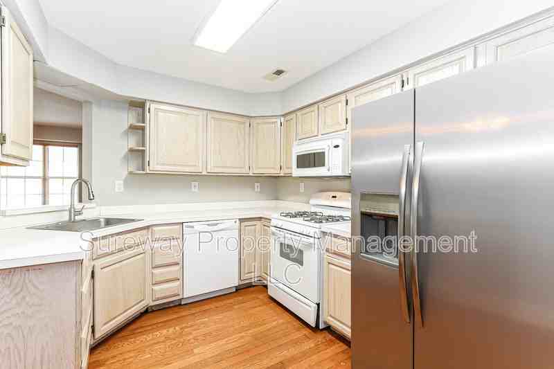 4406 Aberdeen Ln - Photo 7 of 20