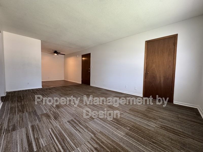 1033 5th St #6 - Photo 2 of 13